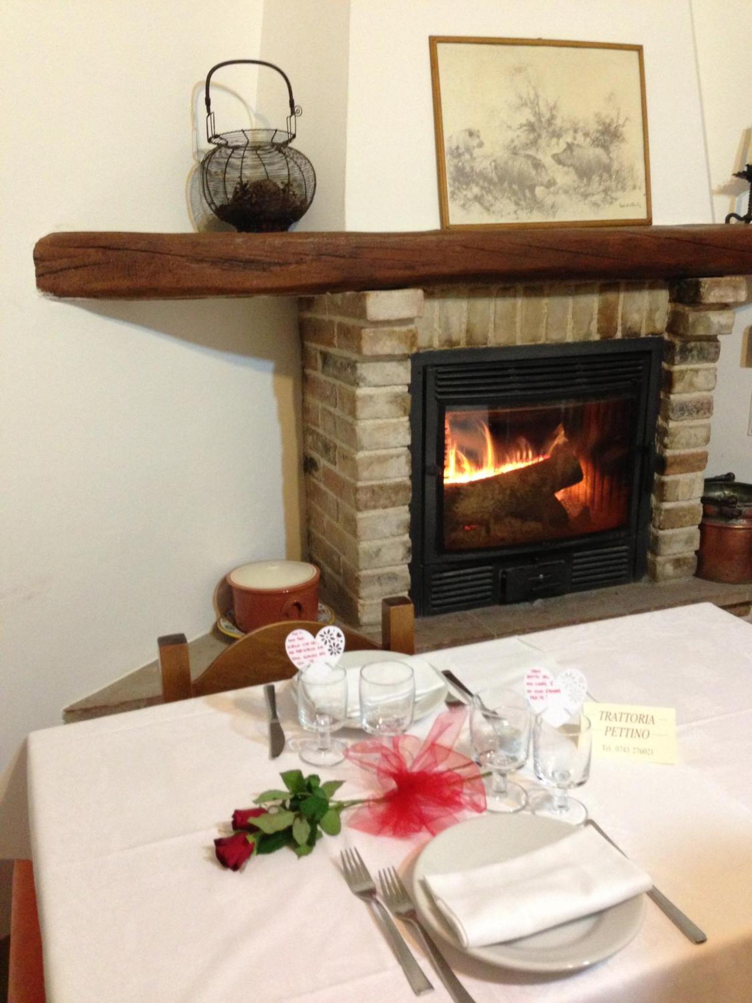 Agriturismo Pettino Campello sul Clitunno Zewnętrze zdjęcie